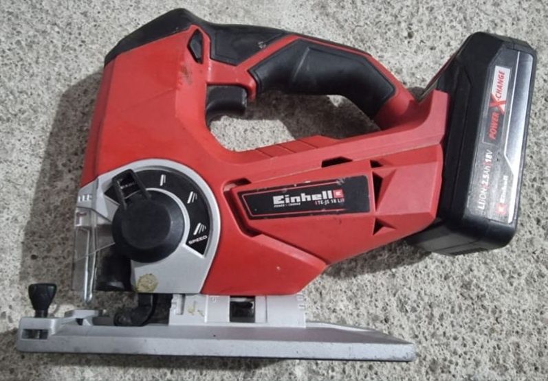 Fierastrau/pendular/soricel Einhell cu acumulator