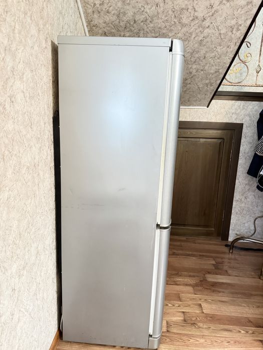 Холодильник продам