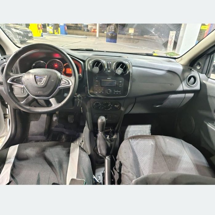 DACIA Logan 2019 — imagine 4