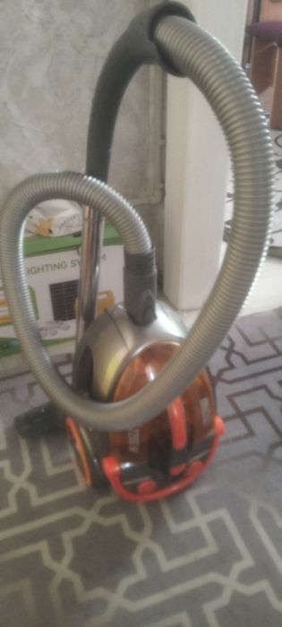 Продам пылесос в хорошем состоянии