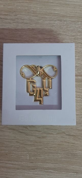 Памятный значок"Good 4 you"ВИП клиентам