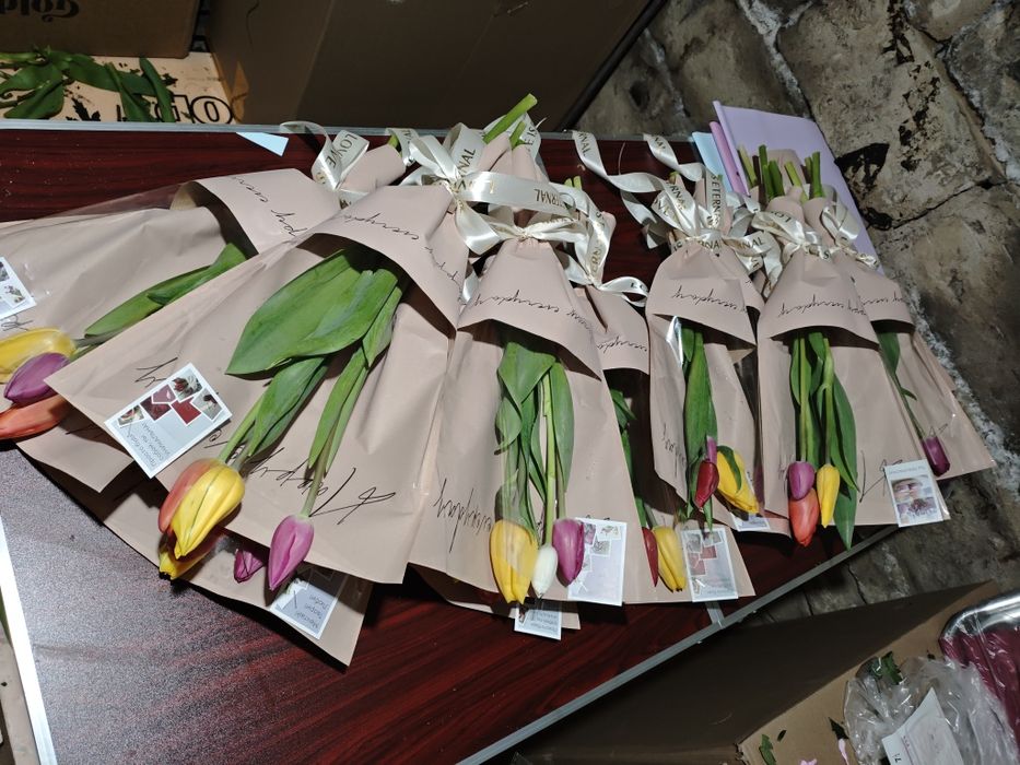 Тюльпаны в розницу