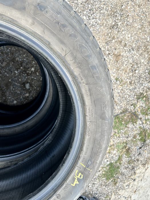 Гуми 19-ки GOOD YEAR