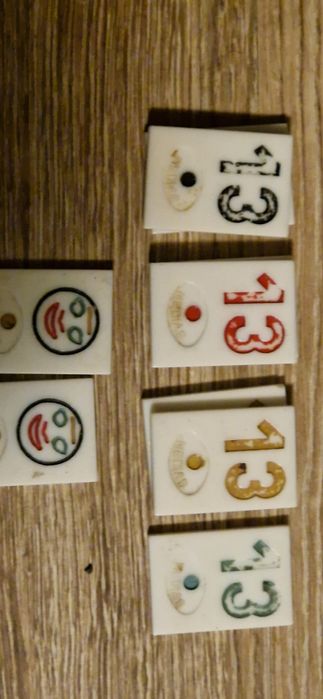 Vând 2 seturi 97 si 76 piese de remi tip Mediaș