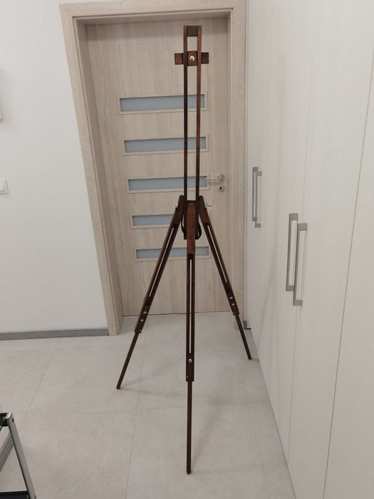 Професионален триножник за рисуване