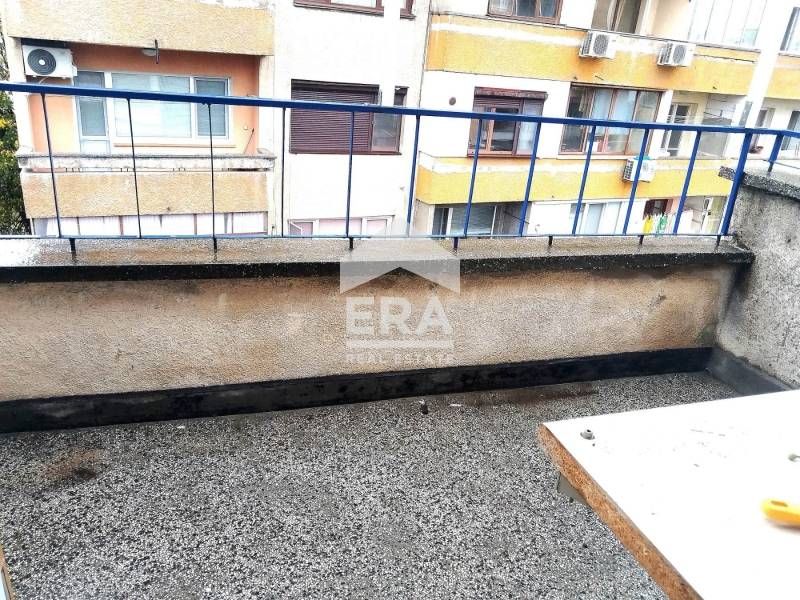 Продава се Едностаен апартамент в Хасково, Център - 33 кв.м за 1468 €/кв.м - Снимка #3