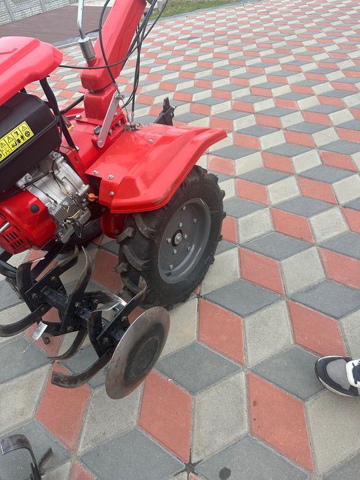 Motocultor ROTAKT 13 CP, 2+1 viteze, stare excelentă, cu accesorii complete