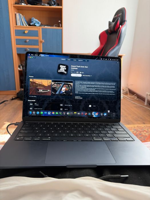 Macbook Air m2 2022 8/256 95%