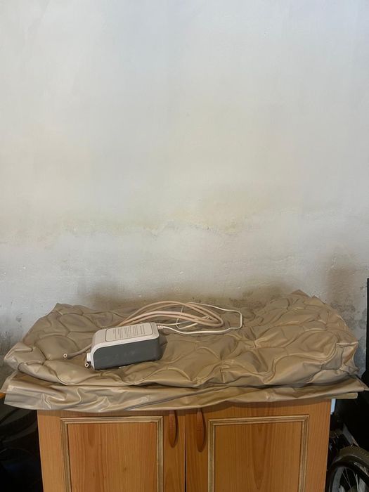 кресло инвалидное,  матрас, стул