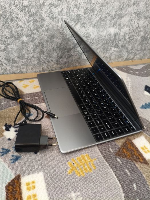 Ноутбук SSD 256/ОЗУ 8
