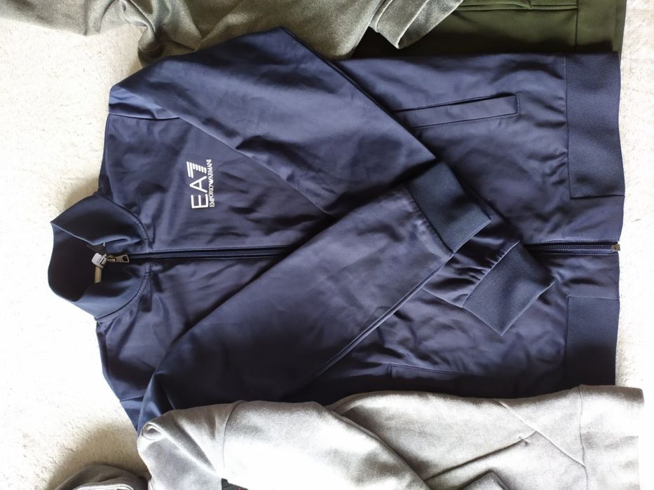 Лот Детски суичъри Under armour, Air Jordan, Armani