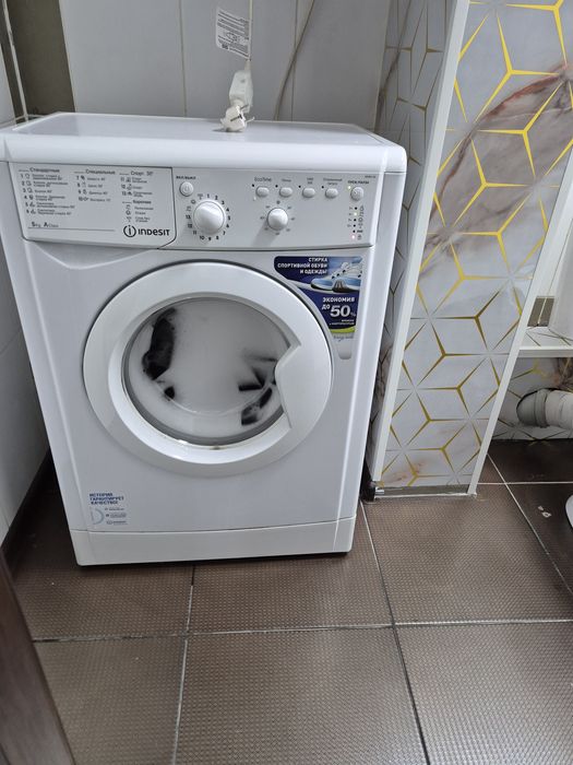 Продам стиральную машинку автомат