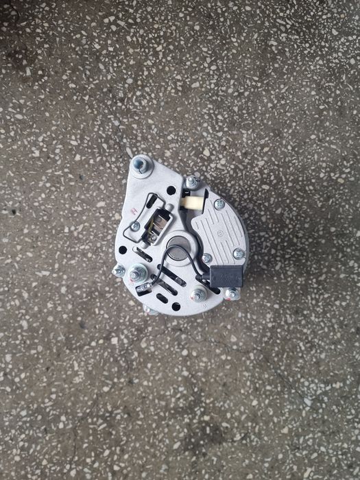Alternator nou tractor David Brown