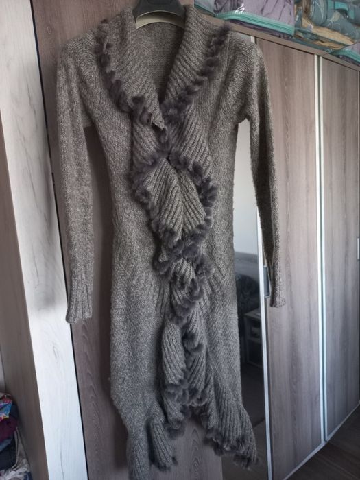 Продавам дамски жилетки