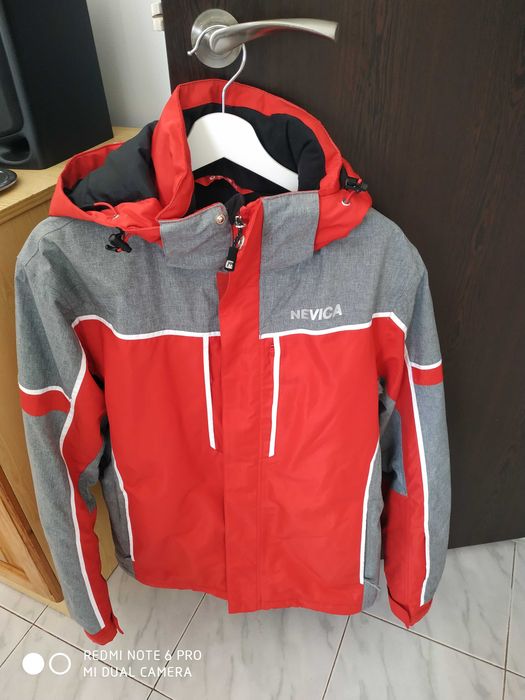 Ски яке Невика /