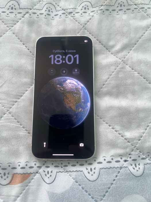 iPhone 12 sotiladi naxtga obmen yuq