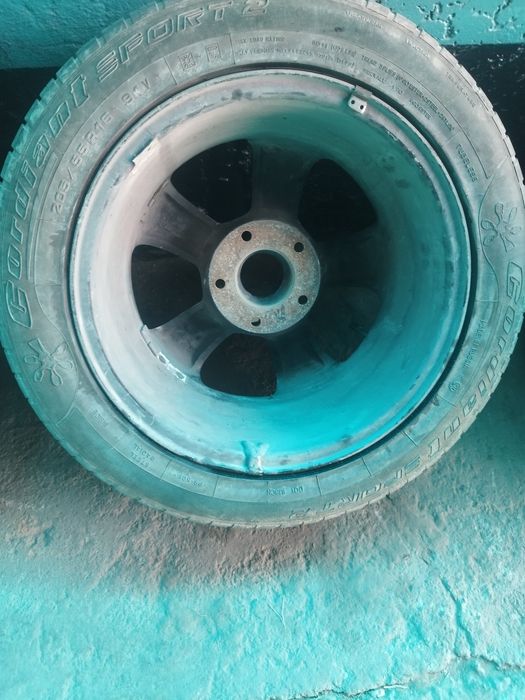 Продам диски с резиной бмв