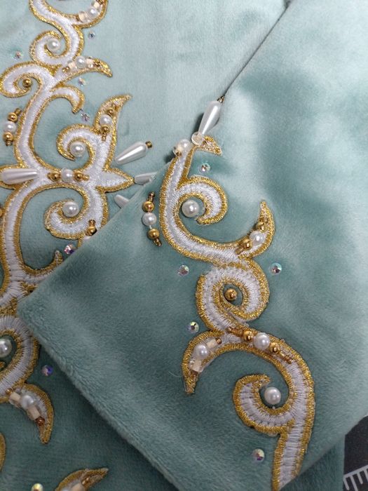 Продается тусау кесу 1 годик.