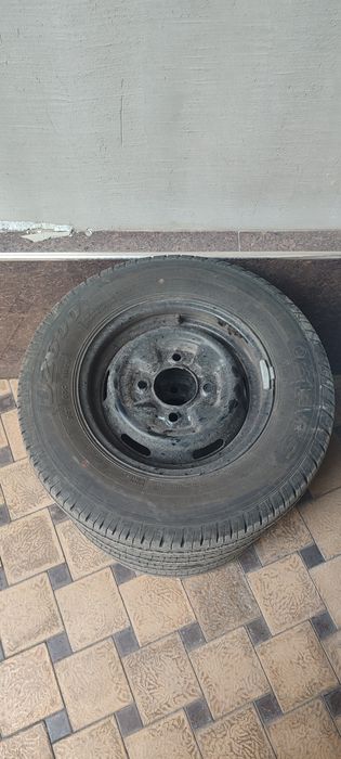 Damas 12 razmeri diska + balon + kalpak sotiladi