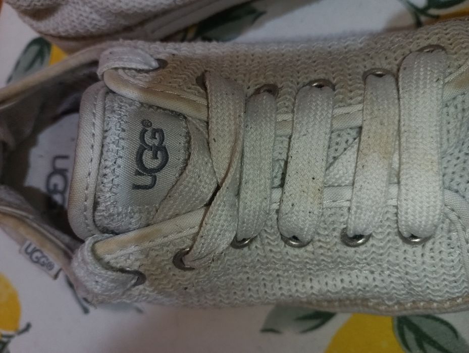 Кецове UGG N 38 - 19 лв