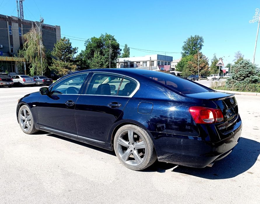 В продаже Lexus Gs 300