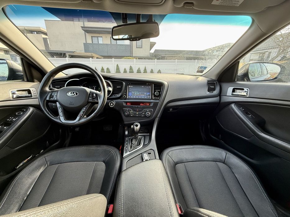 Kia Optima Hybrid 2.0 CVVT 177cp 2013