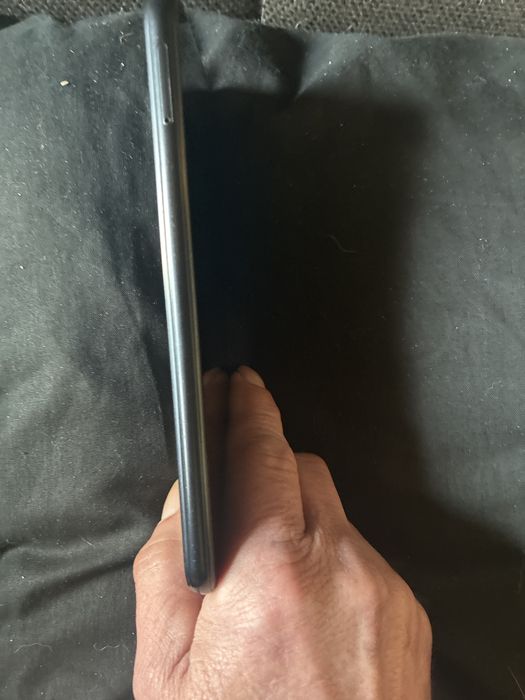 Продава се телефон HUAWEI P40 lite E