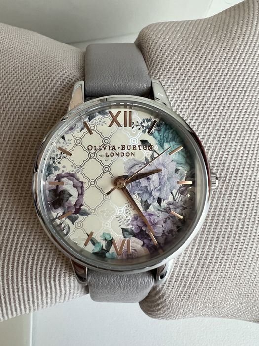 Olivia Burton часовник