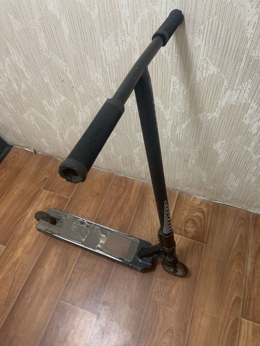 Самокат хаус в хорошем состояние