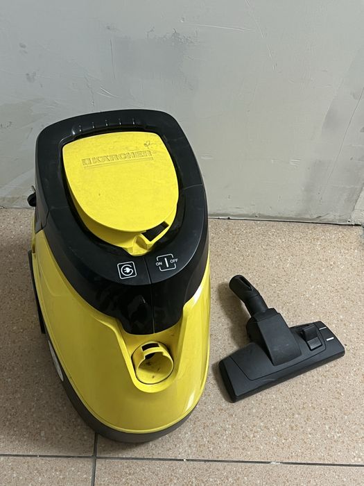 Пылесос Karcher DS5600