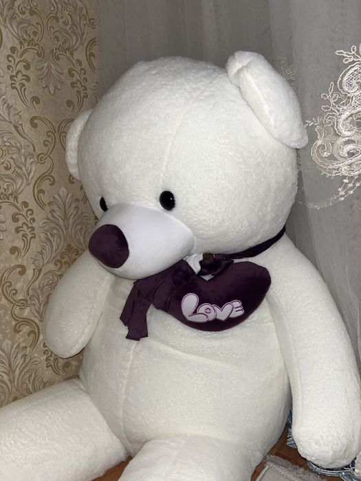 Медведь 1.70см все чисто.