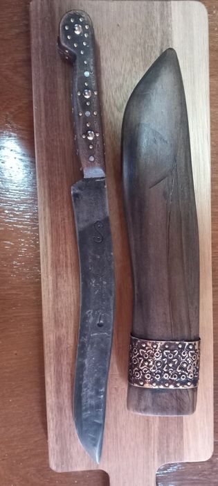 Овчарски нож, каракулак, 38 см. Кания, латун.