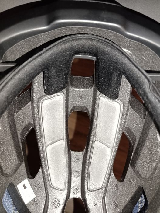 Велосипедна каска Rockrider EXPL 500 (59-62) — Отлично състояние