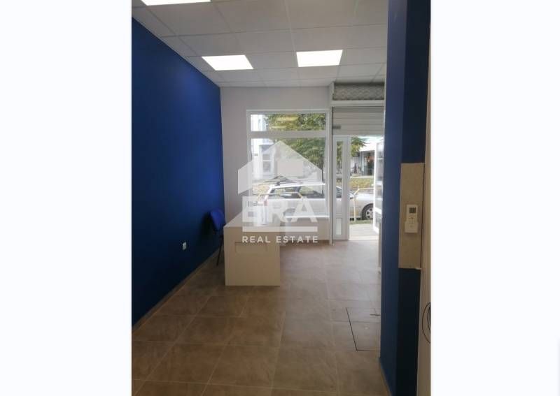 Продава се Магазин в Варна, Център - 45 кв.м за 1586 €/кв.м - Снимка #2