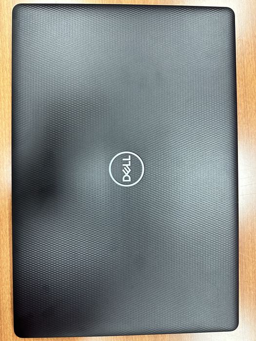 Laptop DELL Inspiron 3583, Intel core i3, 256 GB SSD, 8GB RAM, ca nou