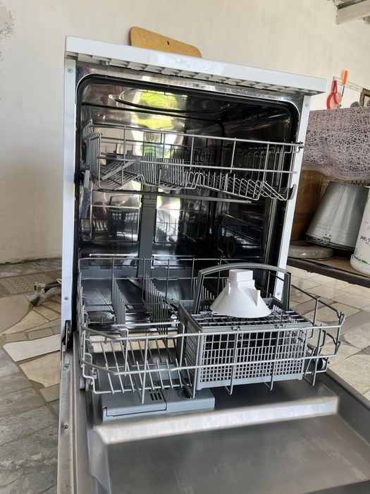 Продам посудомойку 120000 тг