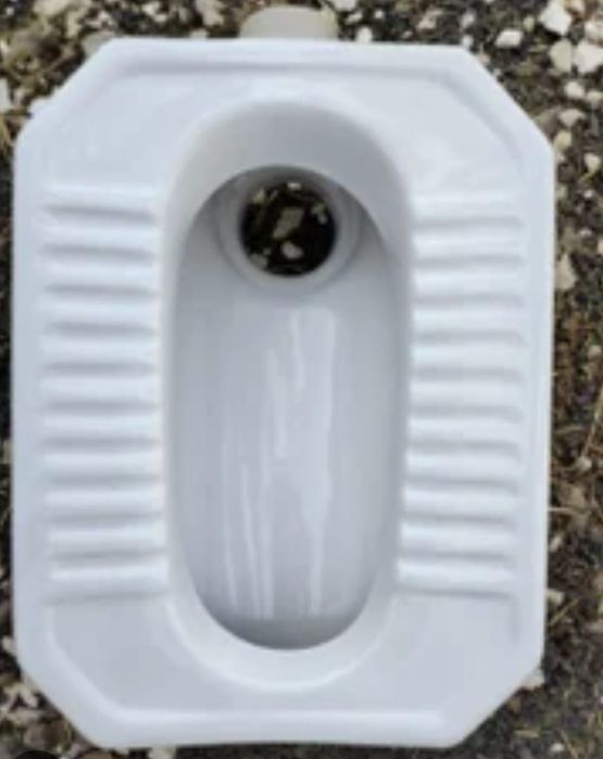 Продам напольный унитаз новый 10000т