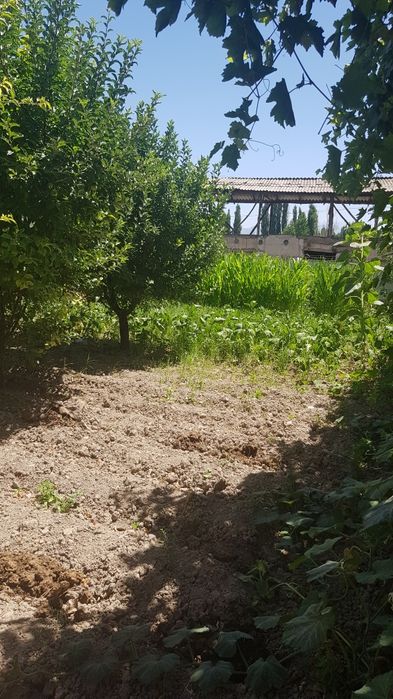 ПРОДАЁТСЯ ДОМ УЧАСТОК 10 сот. Не далеко от трассы.