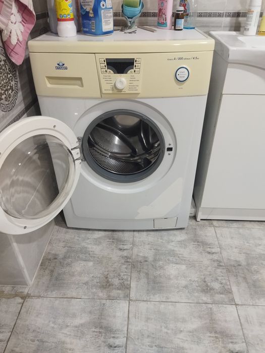 Холодильник, стиральная машина