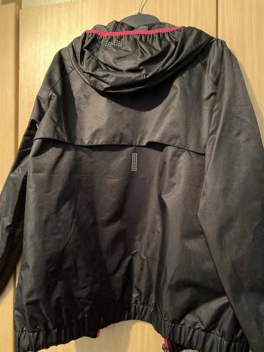 Jacheta impermeabila