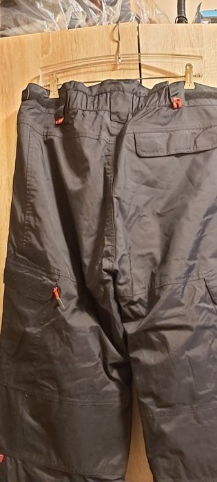 De vânzare pantaloni ski matlasați bărbați