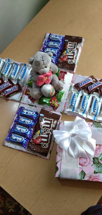 Шоколадные боксы на заказ разных размеров