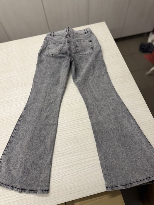 Pantaloni blugi marimea W36 L30