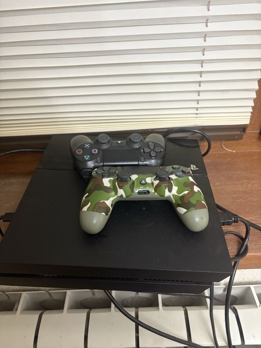 Пс 4 фат с 2 игр