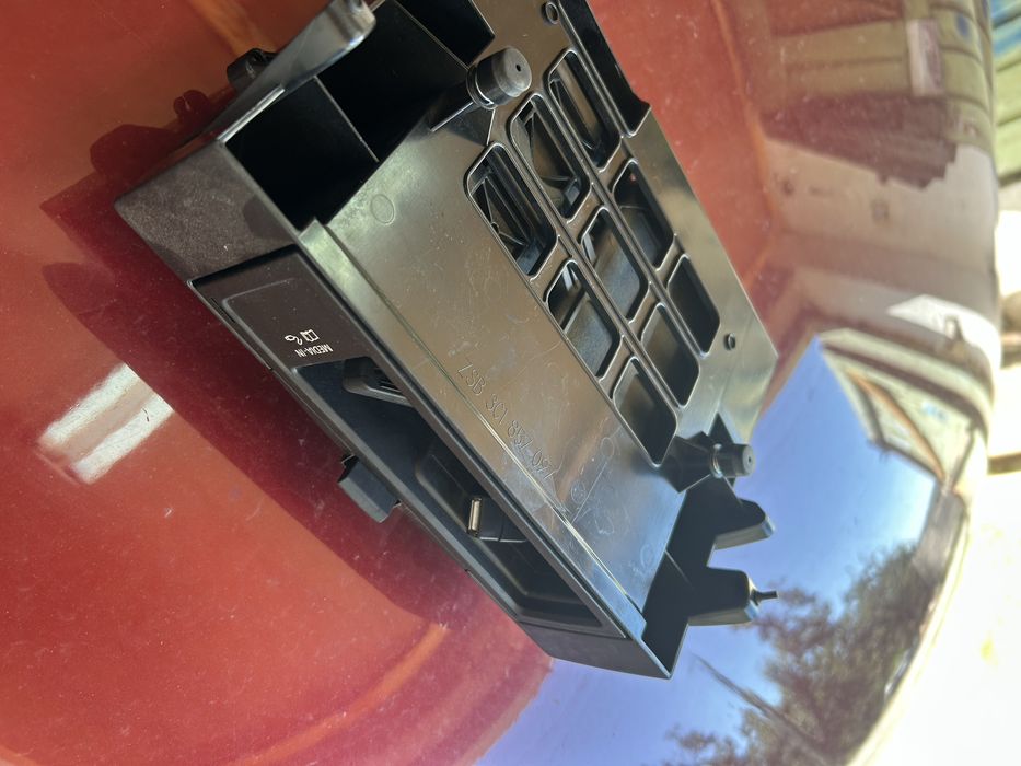 Media / USB port за VW Passat