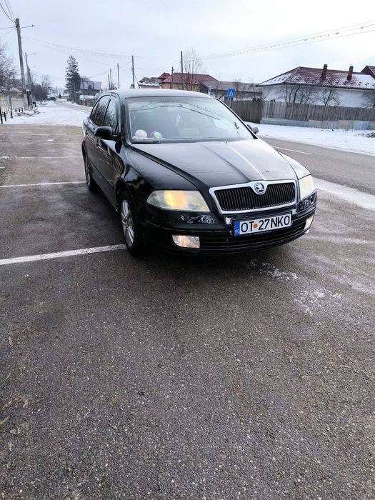 Vand   Sau schimb skoda octavia  1.6 fsi  an 2007  full option