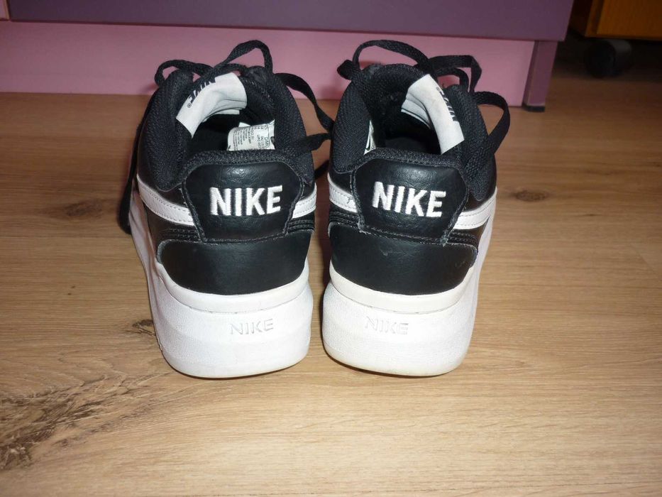 Дамски маратонки