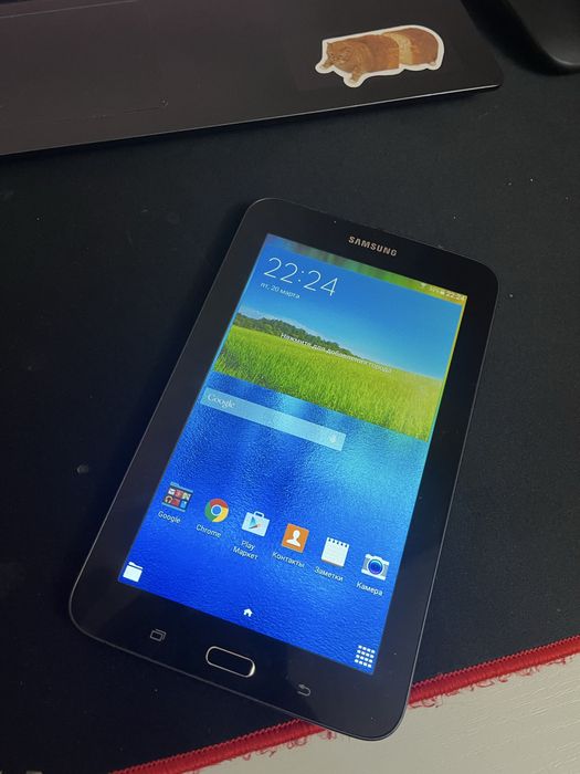 Планшет Samsung.