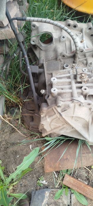 Продам коробку автомат u151e