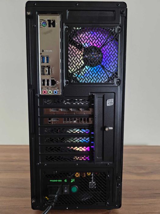 Нов | i5 12400F | RTX 5060 | 16 GB RAM | NVMe | Геймърски